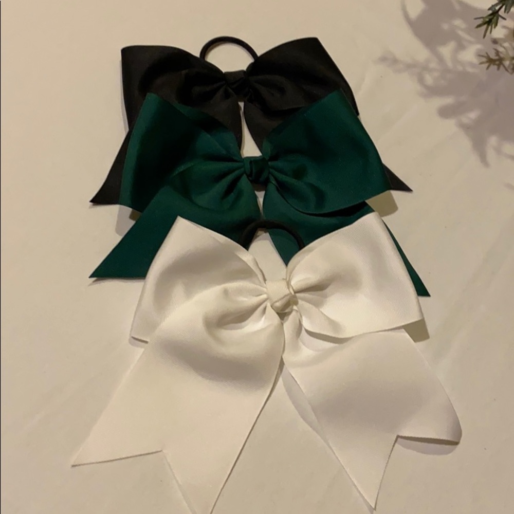 Bunch O’ Bows!”